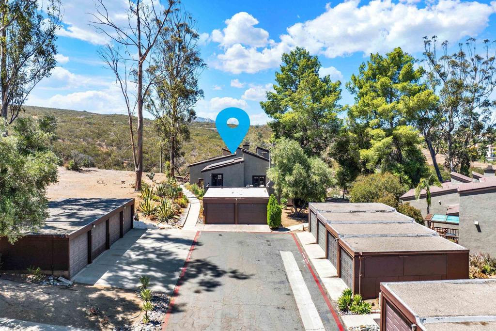 15720 Davis Cup Lane Property Photo 2