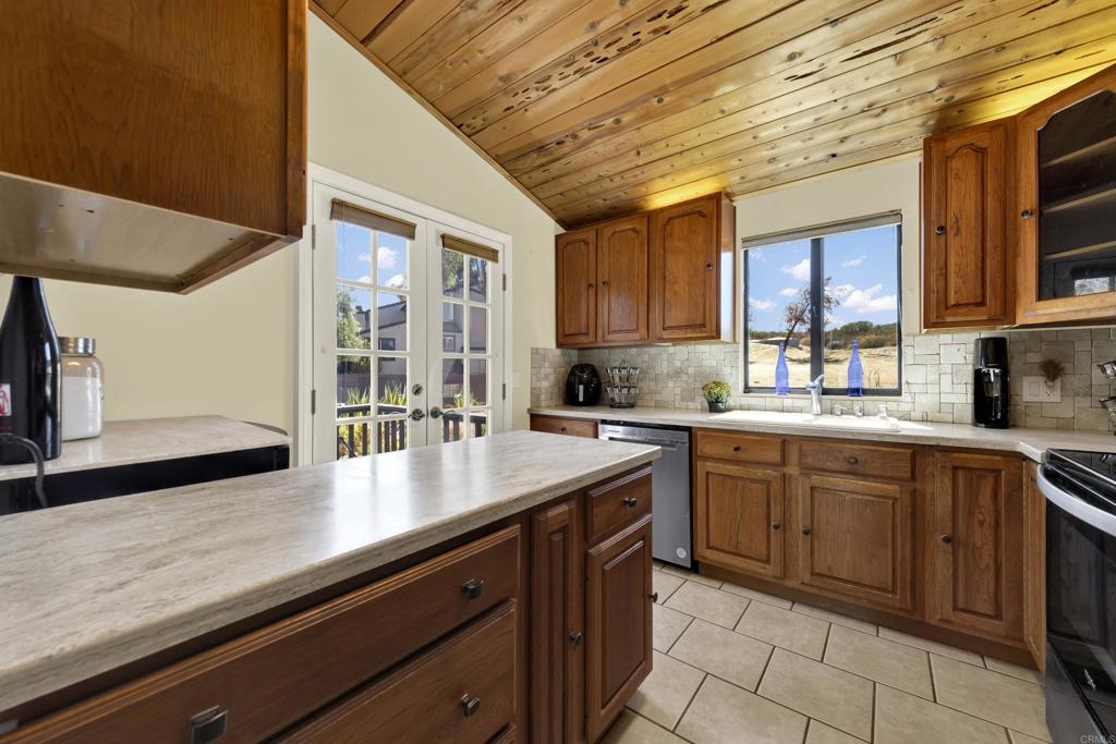 15720 Davis Cup Lane Property Photo 17