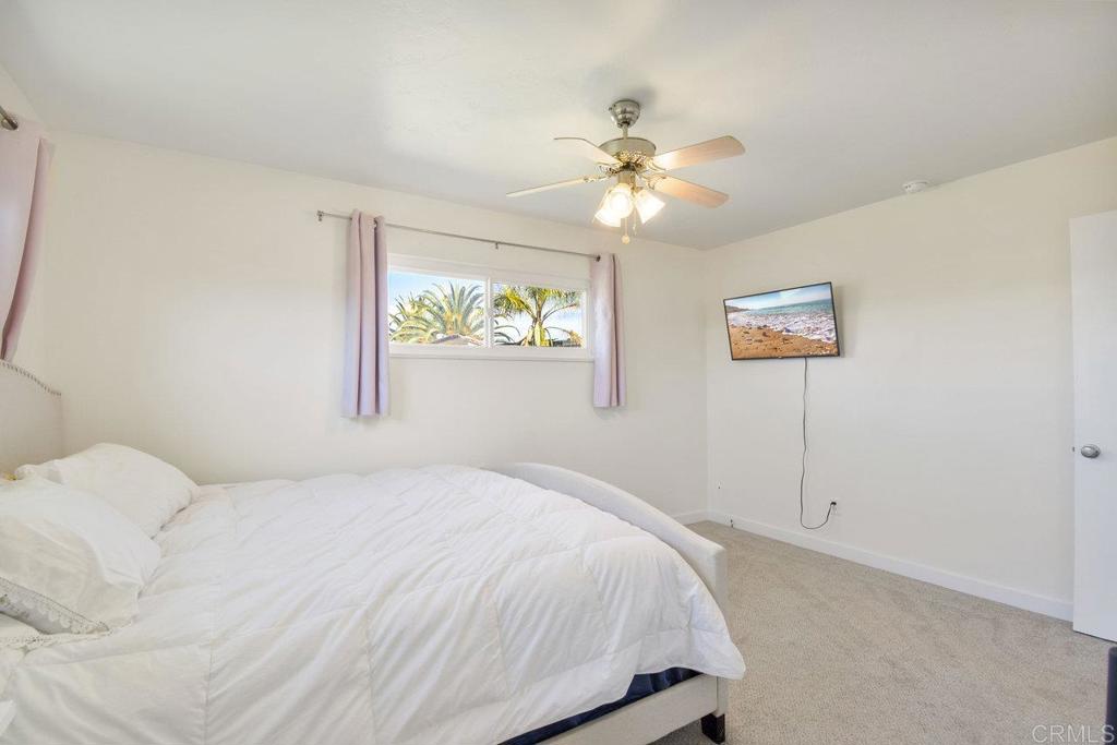 228 Joyce St Property Photo 17