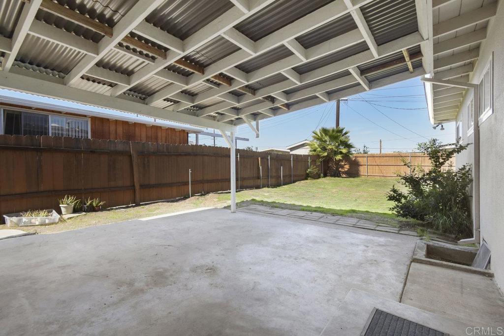 228 Joyce St Property Photo 27
