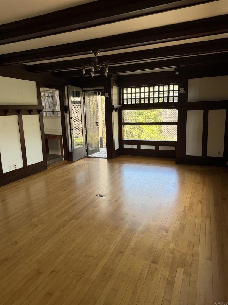 800 A Property Photo 5
