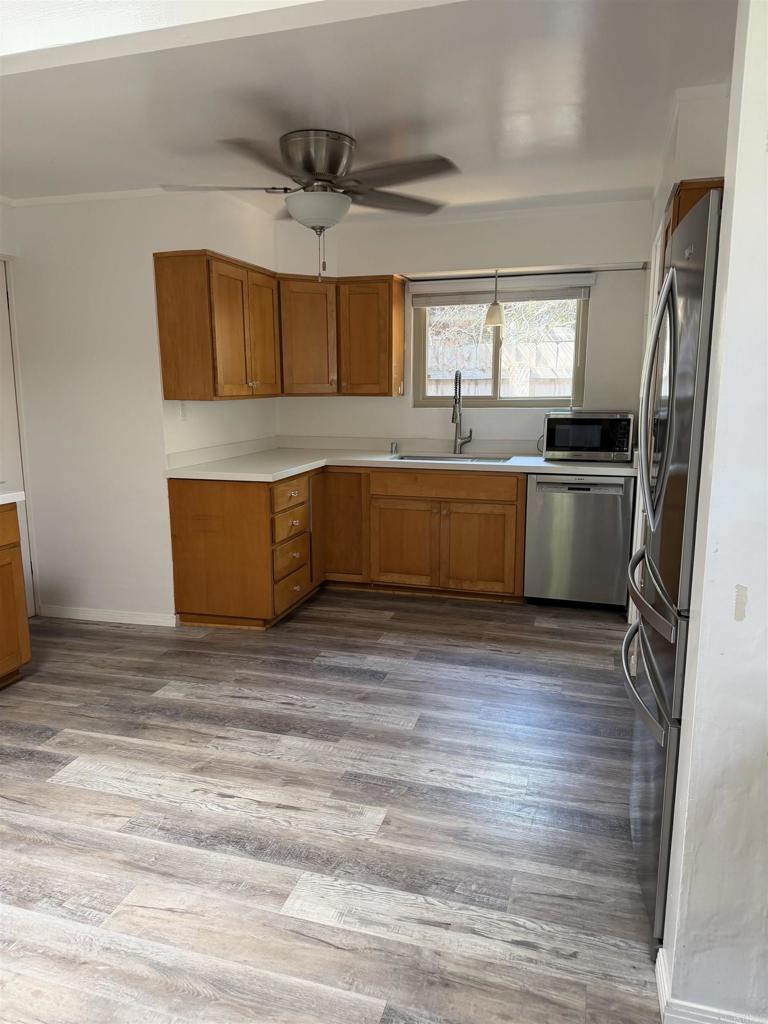 800 A Property Photo 7