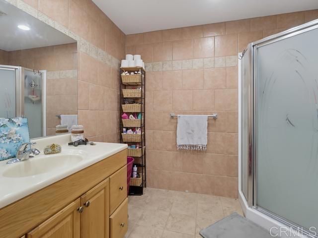 5949 Tonawanda Drive Property Photo 16