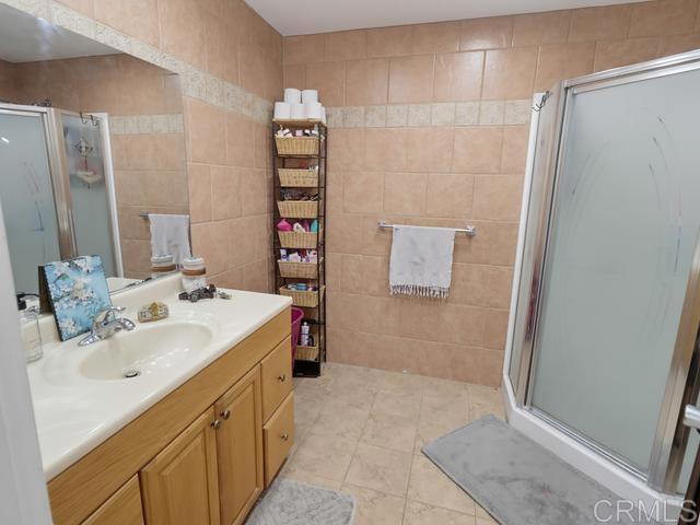 5949 Tonawanda Drive Property Photo 17