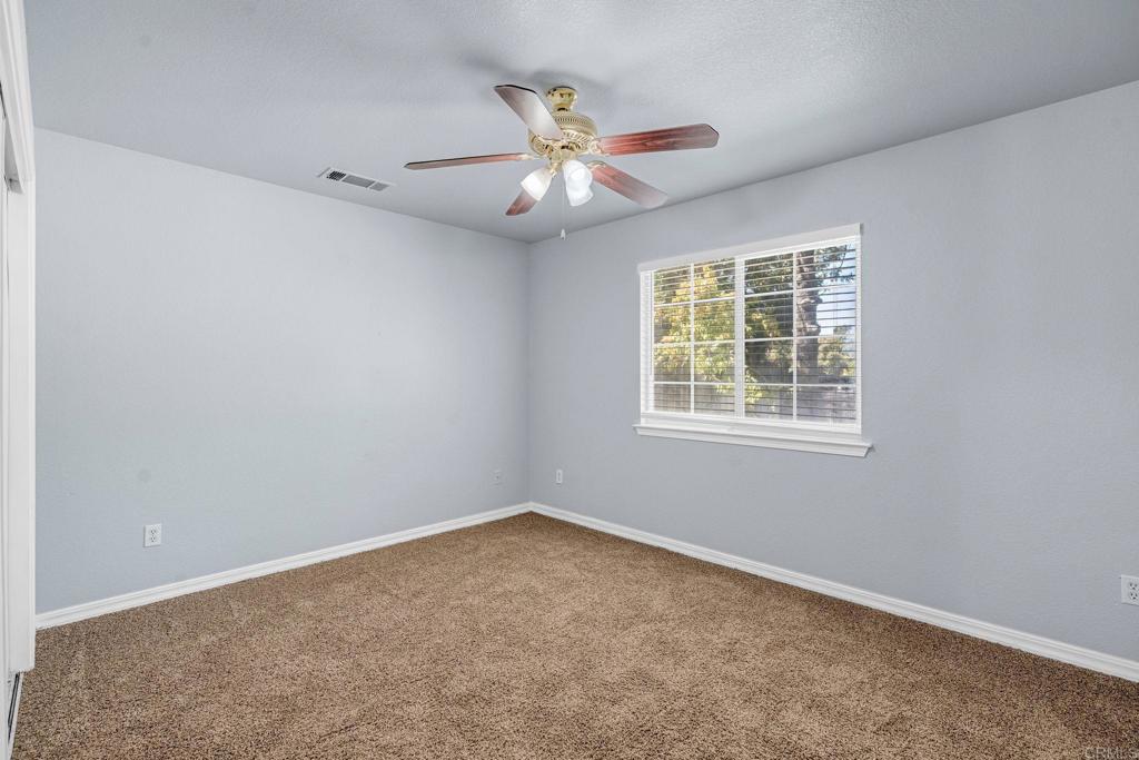 413 S Villa Avenue Property Photo 18