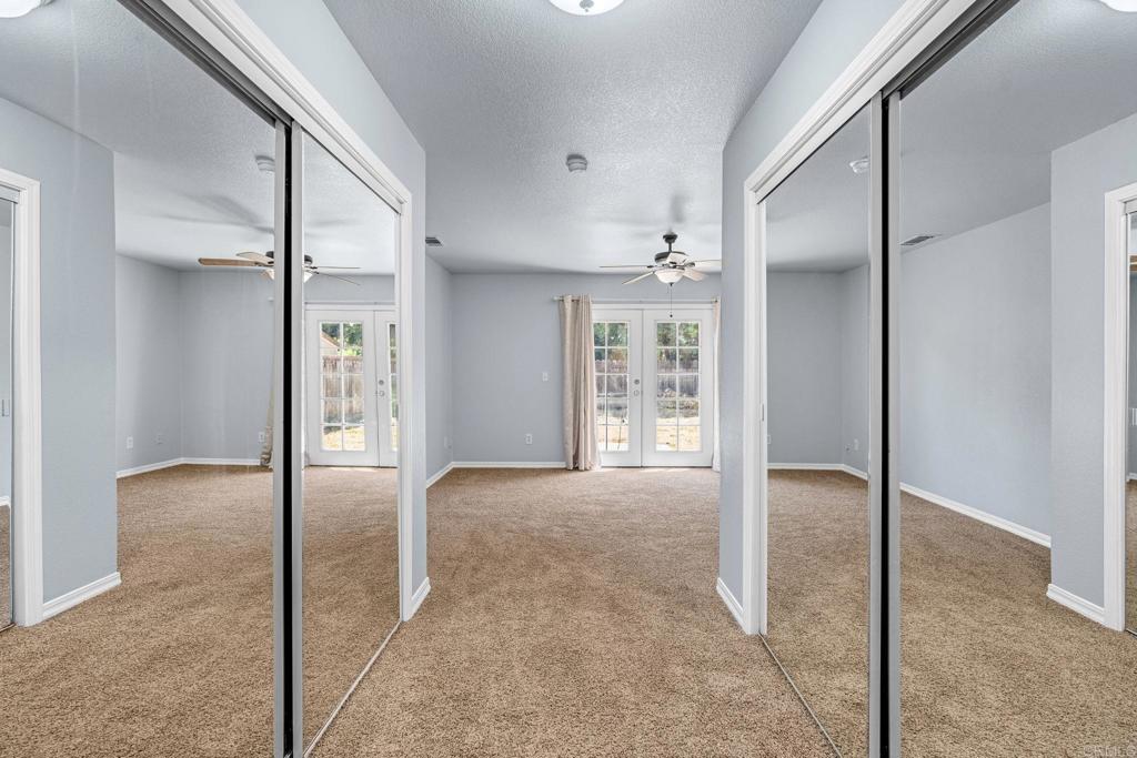 413 S Villa Avenue Property Photo 20
