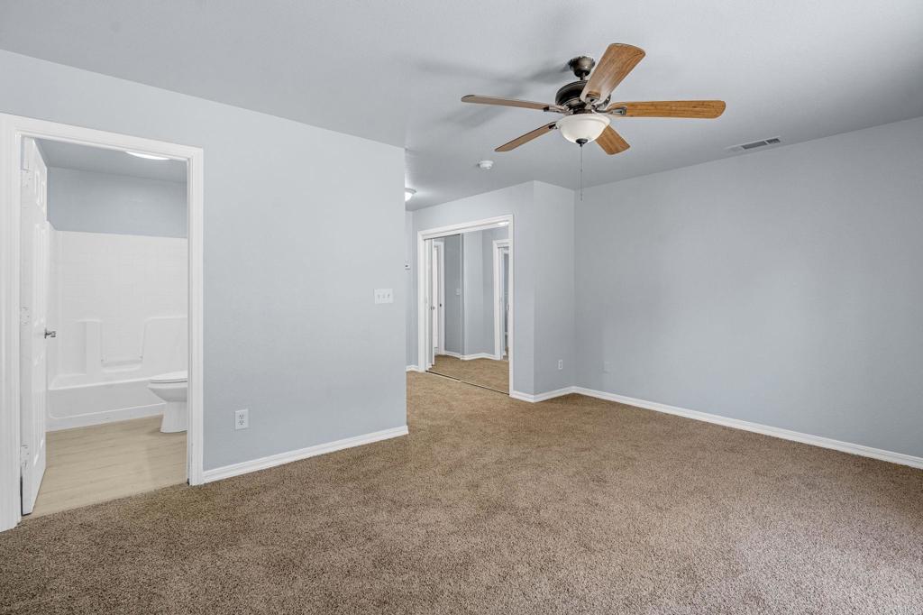 413 S Villa Avenue Property Photo 23