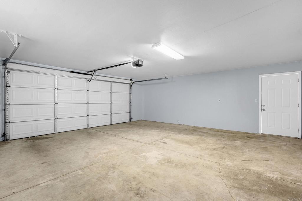 413 S Villa Avenue Property Photo 25