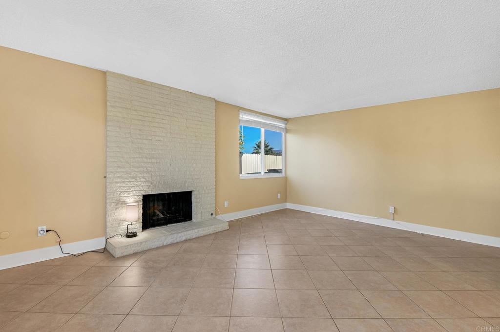 5964 Highplace Drive Property Photo 4