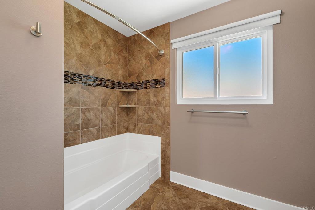 5964 Highplace Drive Property Photo 17
