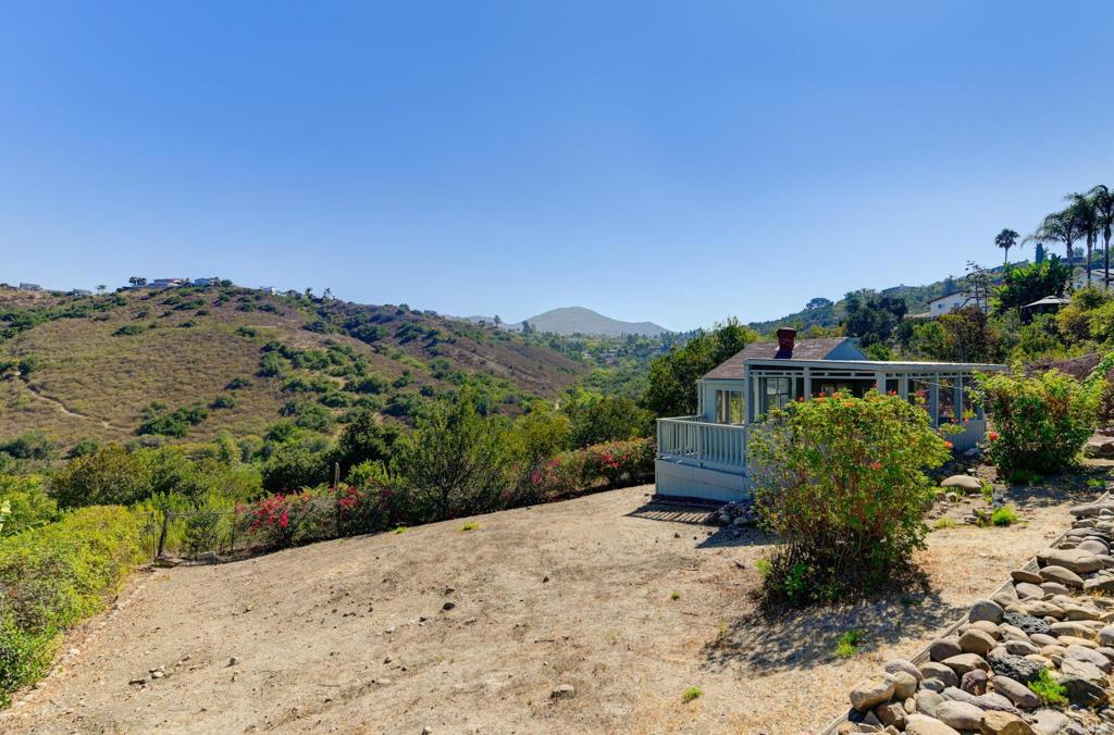 5964 Highplace Drive Property Photo 21