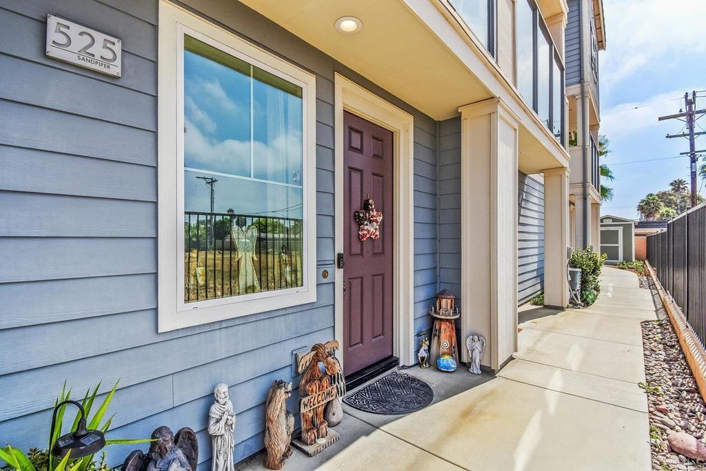 525 Sandpiper Way Property Photo 1