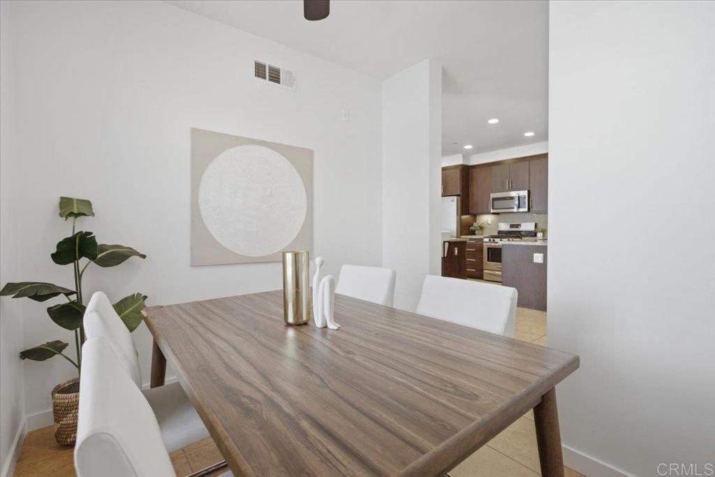 2118 Cosmo Way Property Photo 14