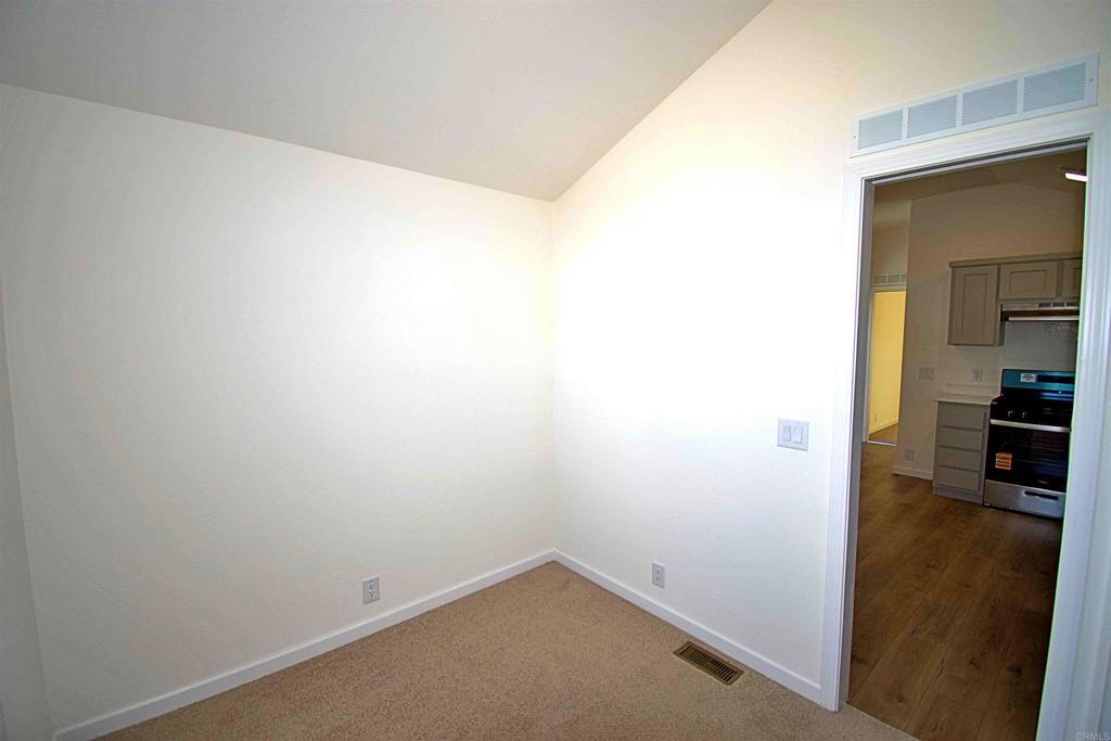708 H Street 22 Property Photo 6