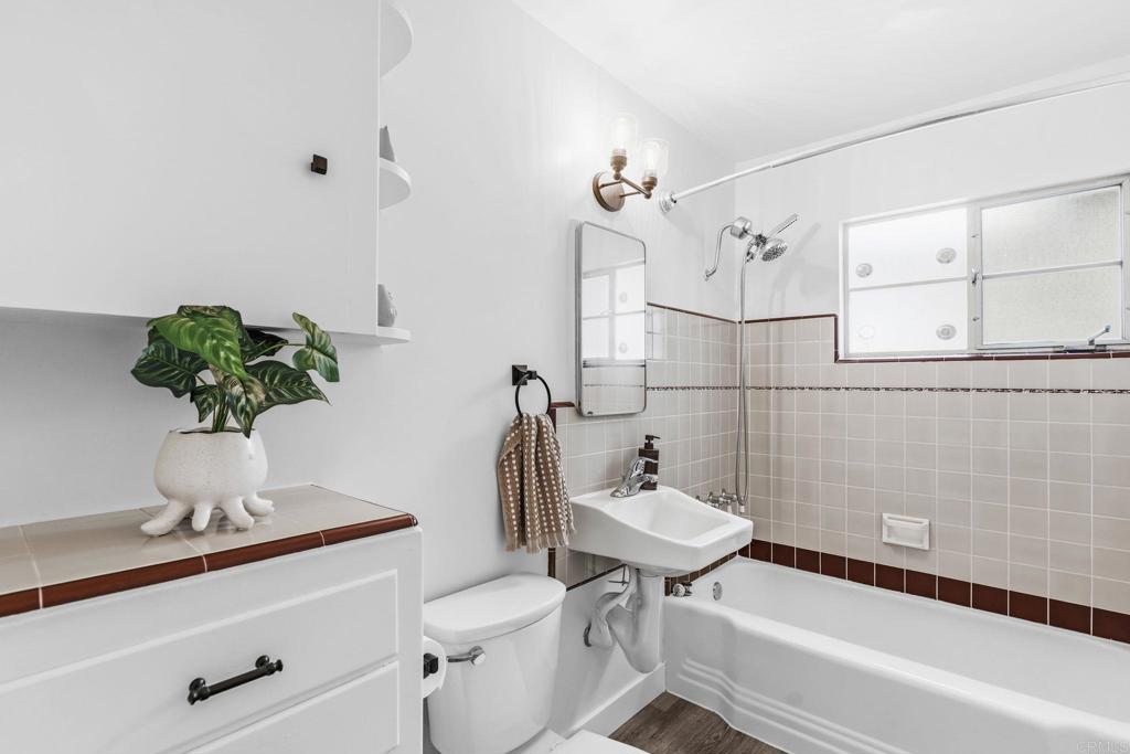 4850 69th Place Property Photo 11