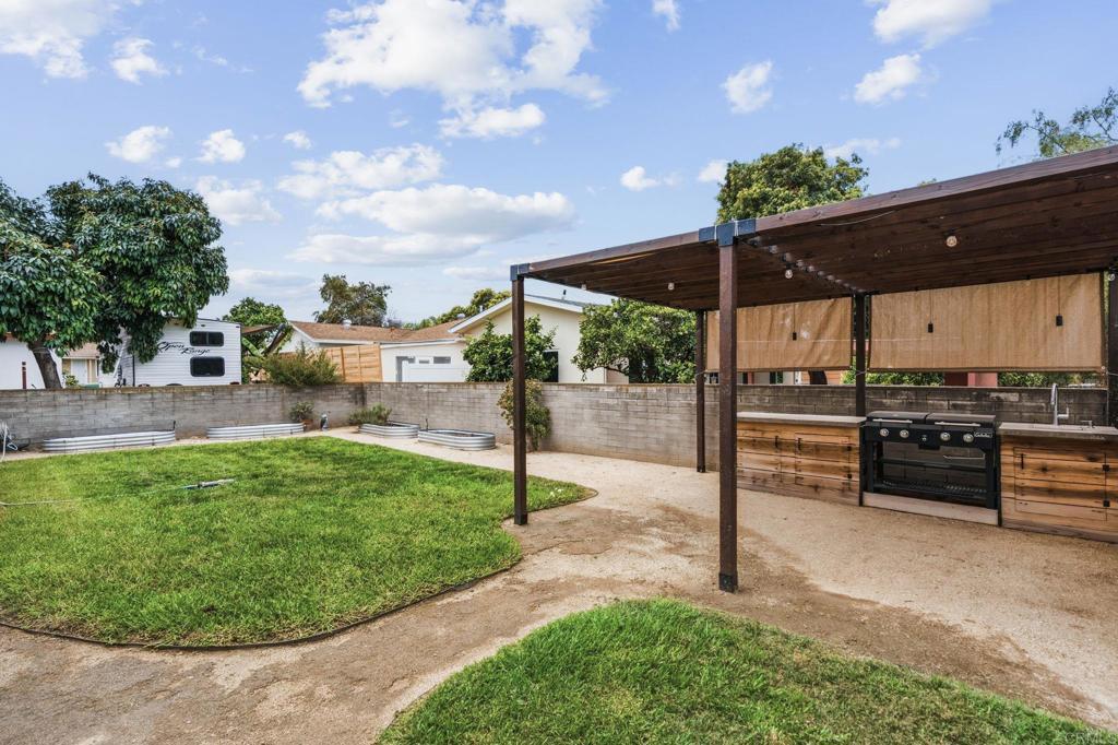 4850 69th Place Property Photo 20