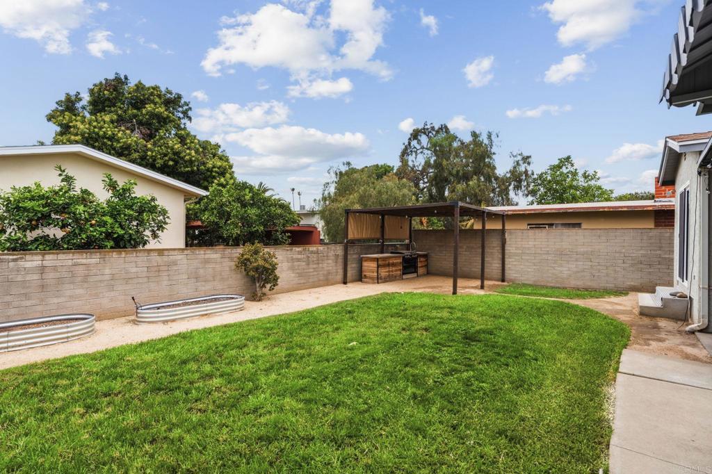 4850 69th Place Property Photo 21