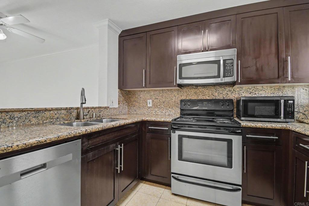 7405 Charmant Dr 2022 Property Photo 6