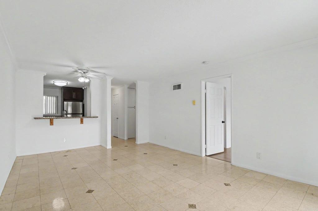 7405 Charmant Dr 2022 Property Photo 11