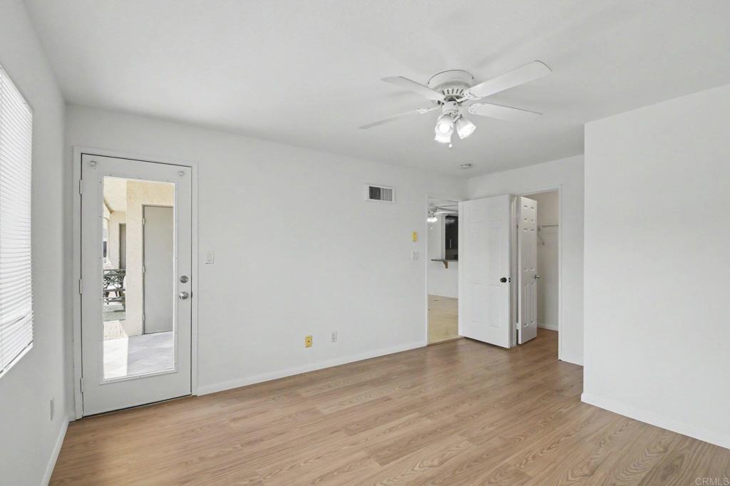 7405 Charmant Dr 2022 Property Photo 18