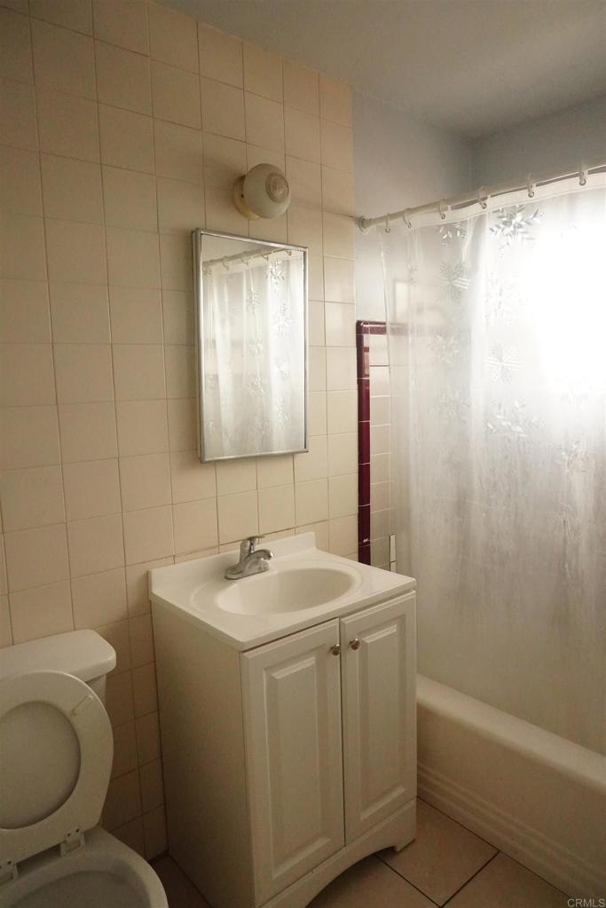 4209 Wilson Avenue Property Photo 7