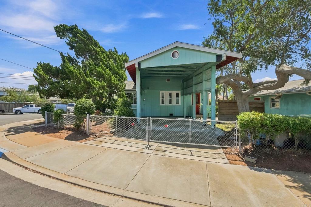 6401 Lanston Street Property Photo 8