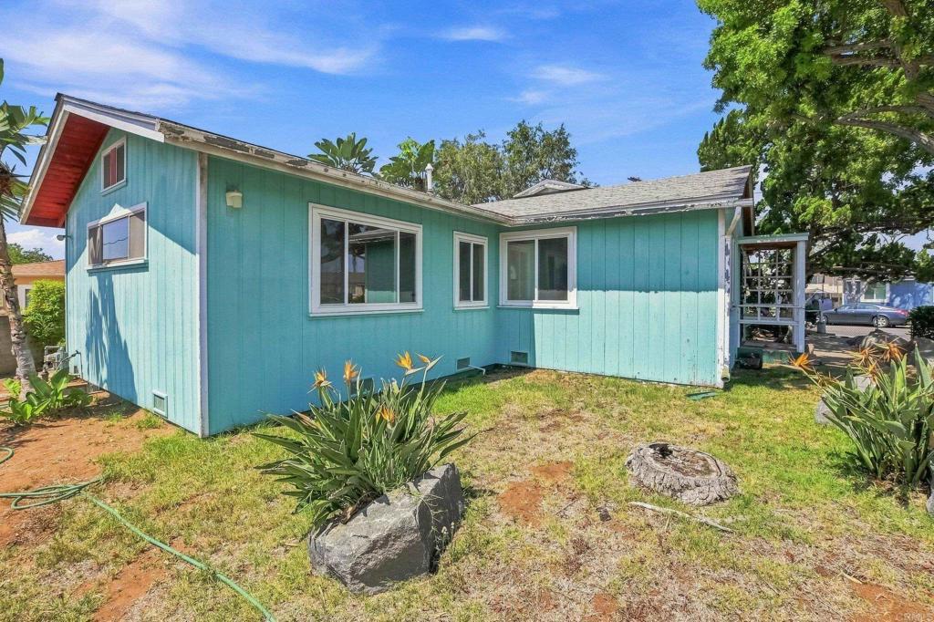 6401 Lanston Street Property Photo 10