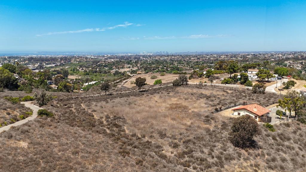 Randy Lane Property Photo 4