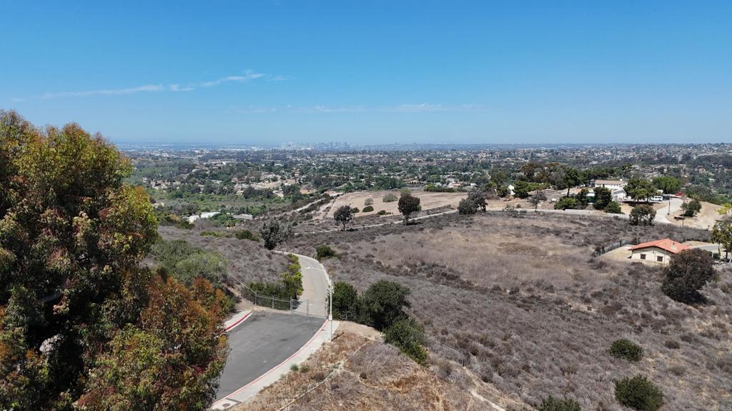 Randy Lane Property Photo 6
