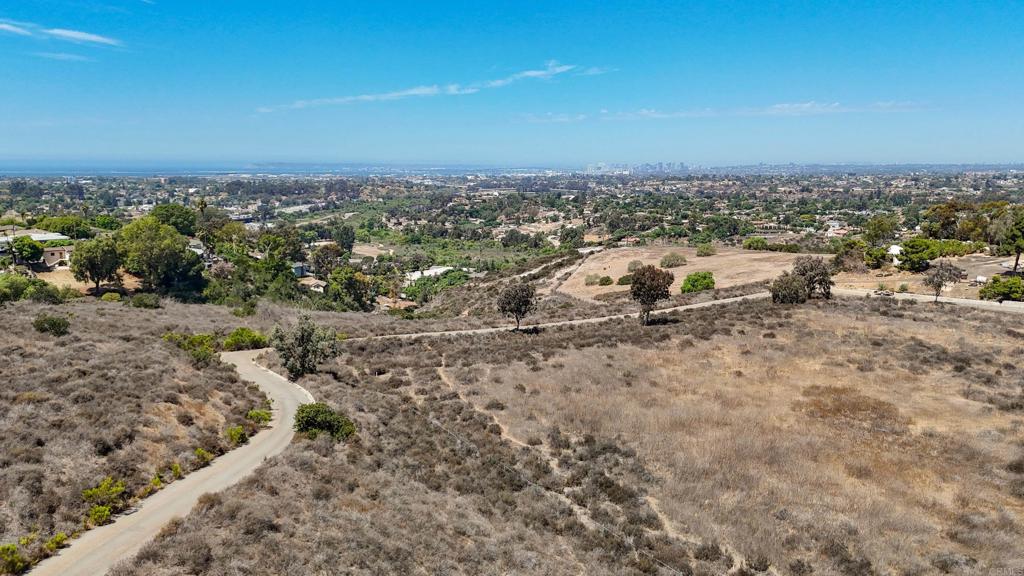 Randy Lane Property Photo 7