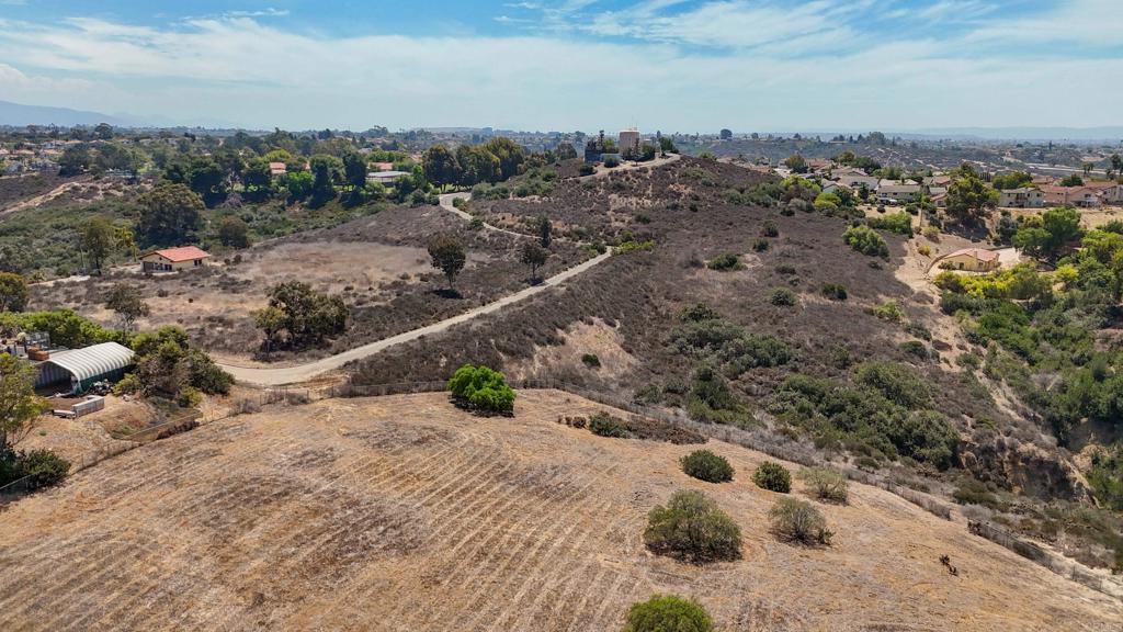 Randy Lane Property Photo 17