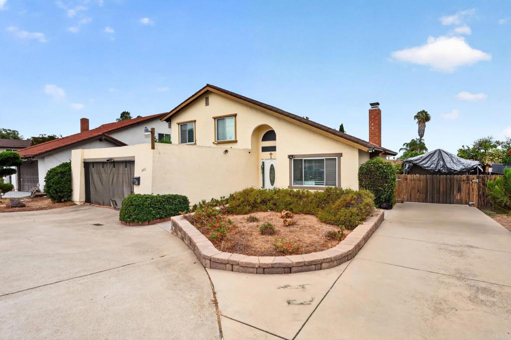 1682 Granite Hills Drive Property Photo 3