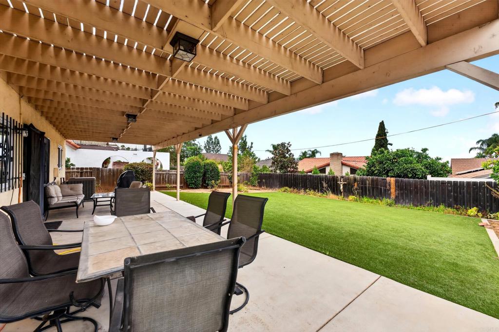 1682 Granite Hills Drive Property Photo 40