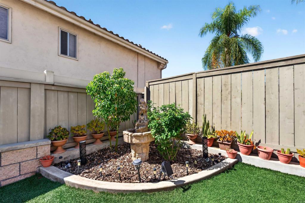 12011 Via Hacienda Property Photo 33