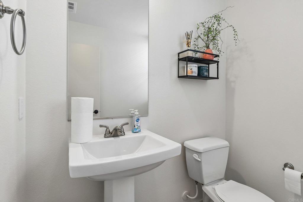 5471 Seacliff Place 84 Property Photo 20