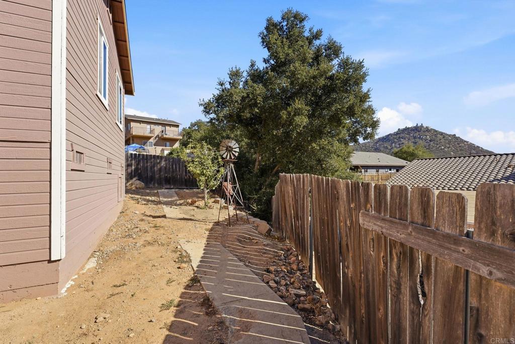 223 Patrick Drive Property Photo 33