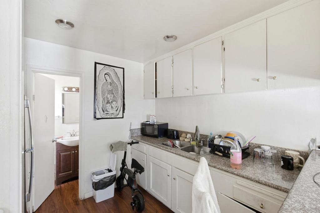 3610 16 Logan Avenue Property Photo 20