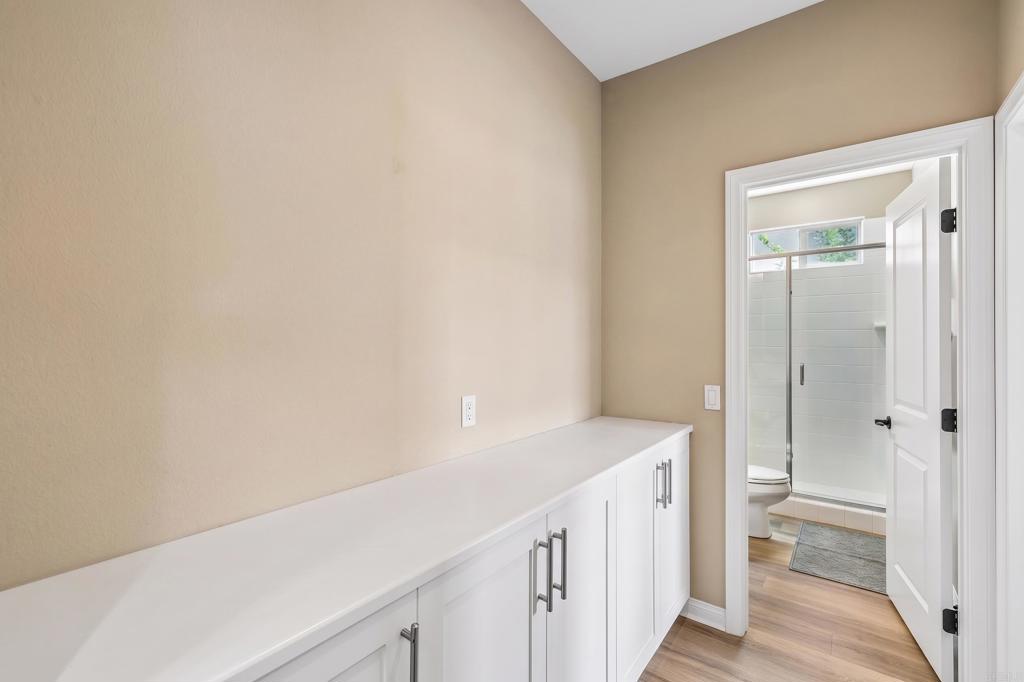 2911 Eldenberry Street Property Photo 13
