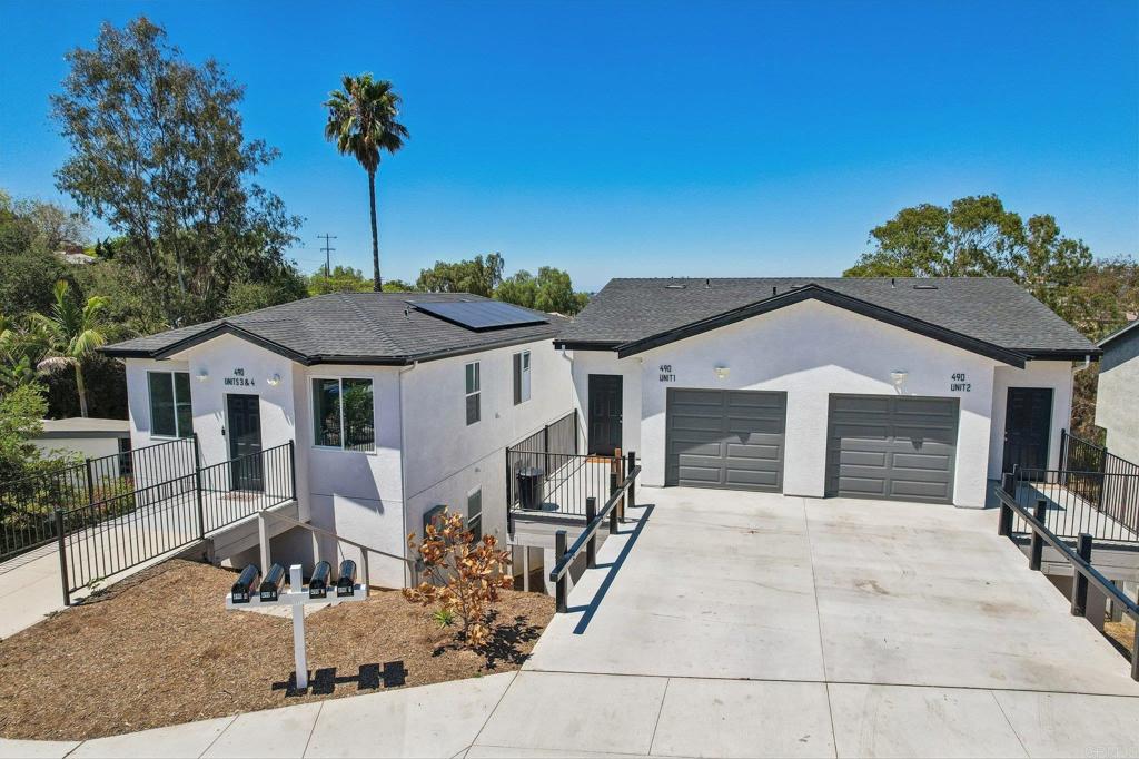 490 Lado De Loma Drive Property Photo 2