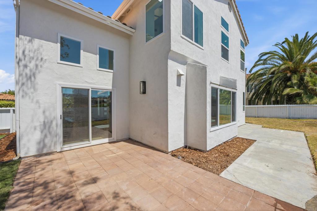 615 Naples Court Property Photo 33