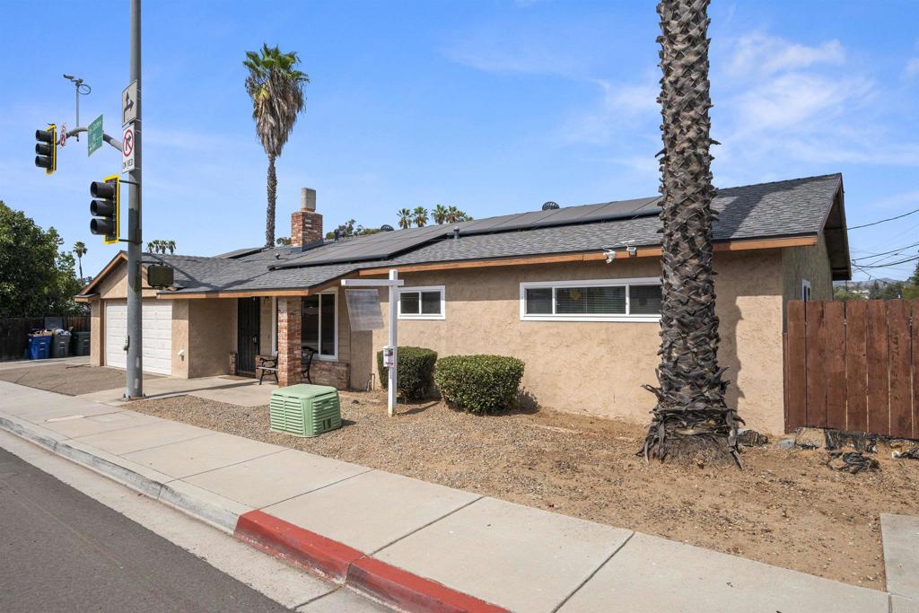 8809 Los Coches Rd Property Photo 2