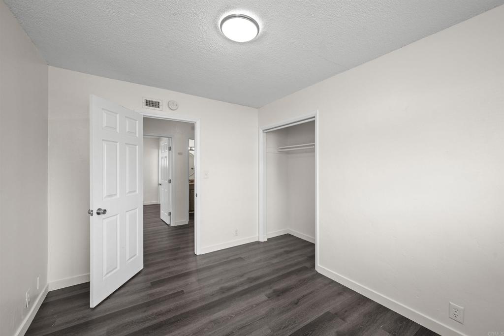 8809 Los Coches Rd Property Photo 16