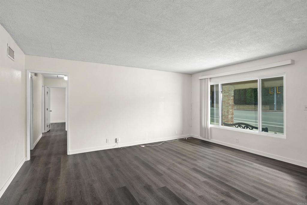 8809 Los Coches Rd Property Photo 17