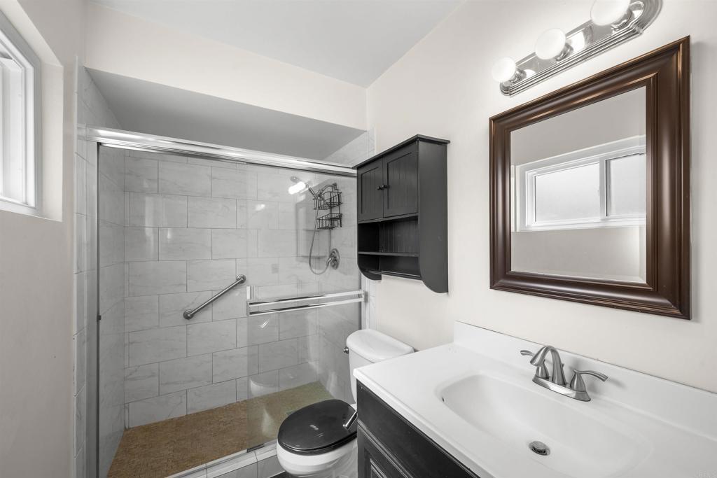 8809 Los Coches Rd Property Photo 18