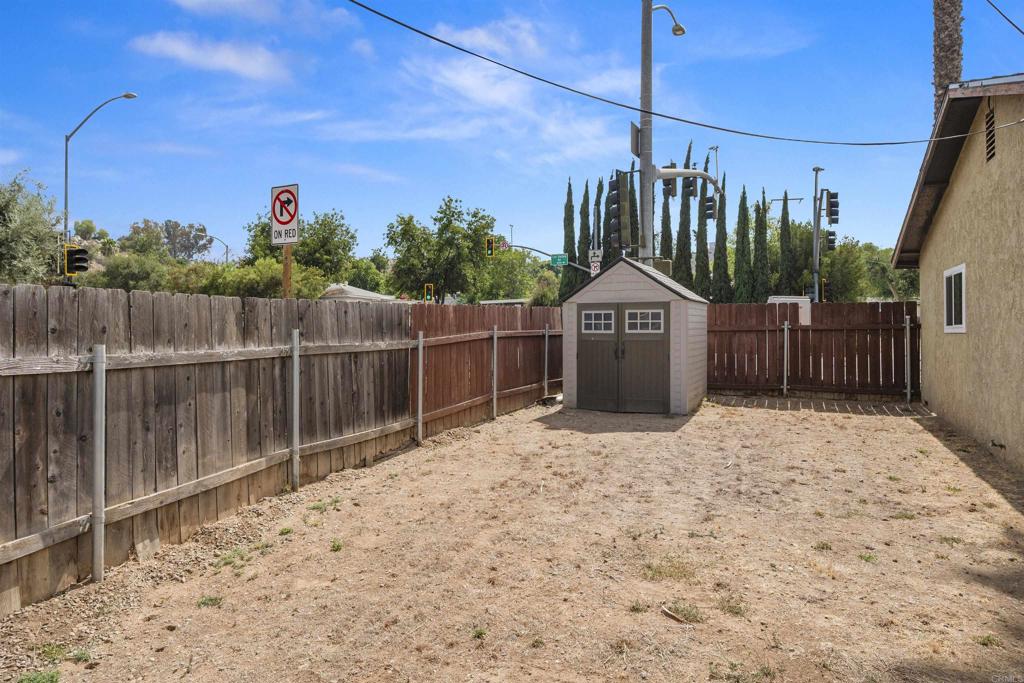 8809 Los Coches Rd Property Photo 26