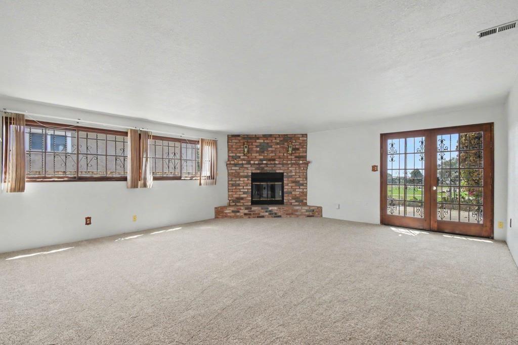 1058 Darwin Place Property Photo 1