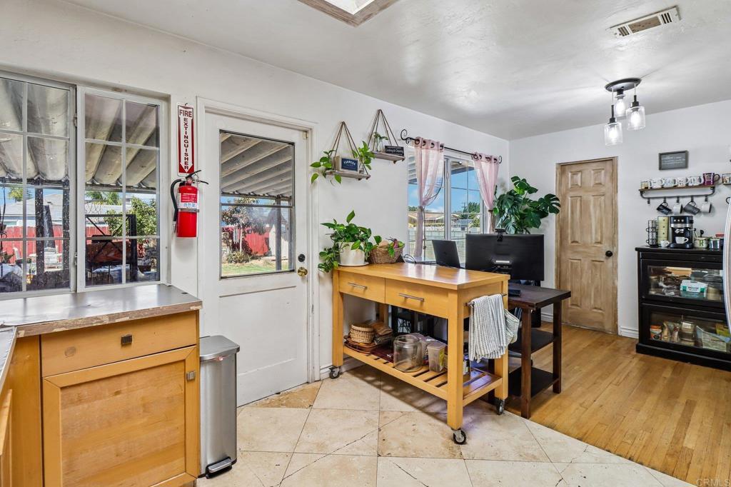 790 Brightwood Avenue Property Photo 12