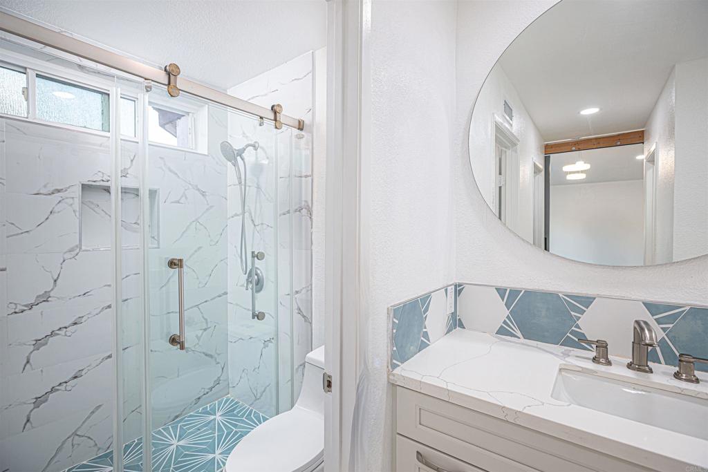 6773 Bullock Drive Property Photo 15