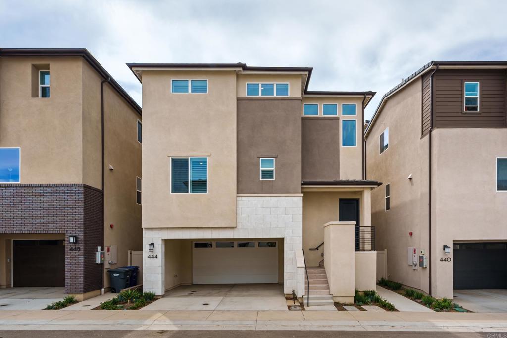 444 Bunsen Street Property Photo 1