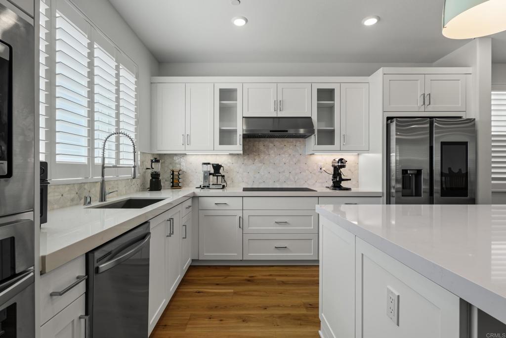 444 Bunsen Street Property Photo 14